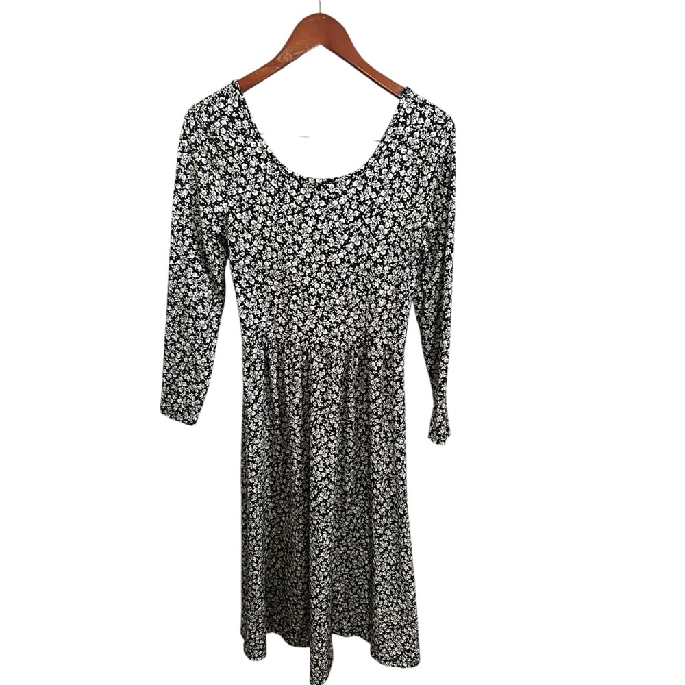 Old Navy Black and White A-Line Dress